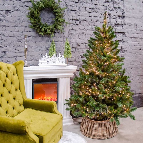 Елка искусственная классическая зеленая LUX 250 см GrandCity Елка искусственная классическая зеленая LUX 250 см GrandCity