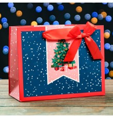 Пакет подарочный "Городская Ёлка " 23х18х10 см 9830382