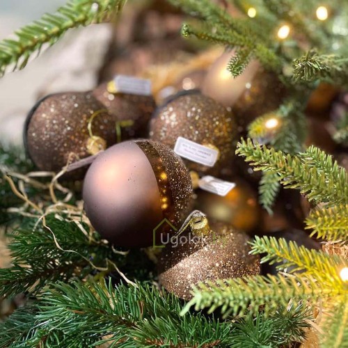 Шар новогодний елочный с коричневыми блестками 8 см в ассортименте