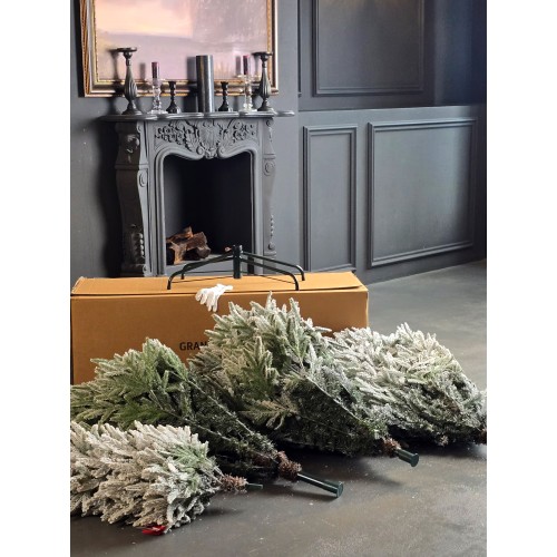 Елка искусственная Женева 240 см GrandCity