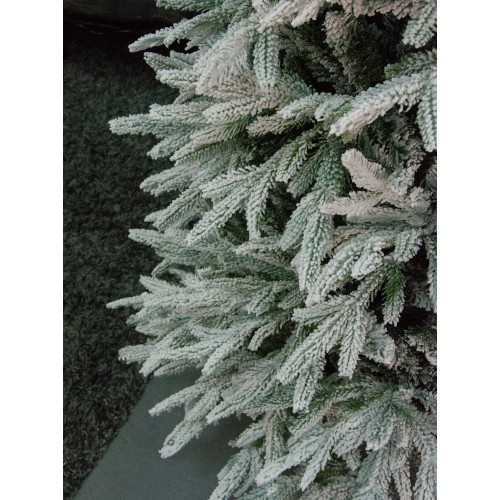 Елка искусственная Женева 240 см GrandCity