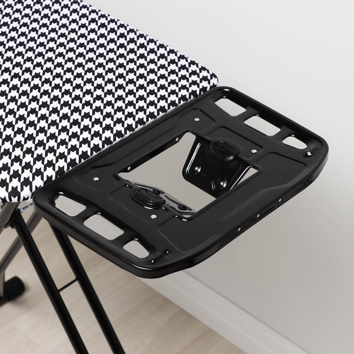 Гладильная доска широкая Haushalt XL Houndstooth (HXL/H) — купить по ...