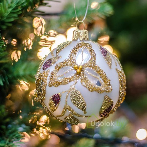 Новогодний шар 8 см Ш-319 белый матовый (ручная работа) Новогодний шар 8 см Ш-319 белый матовый (ручная работа)