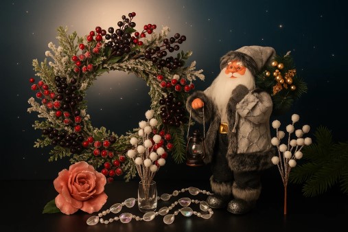 Новогодний декор и сувениры