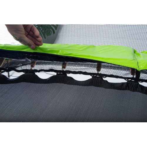 Батут SKYJUMP (СКАЙДЖАМП) PRO 252 cм (УСИЛЕННЫЙ) с защитной сеткой, лестницей и анкерами