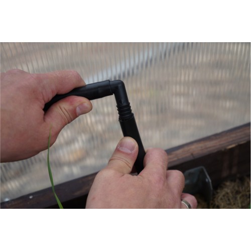 Система капельного полива Жук От емкости на 90 растений с таймером и капельницами (8005-00)